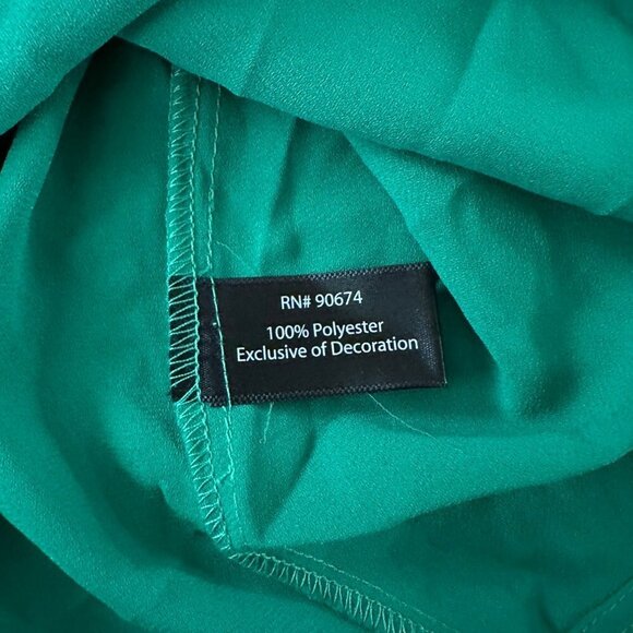 Boston Proper Lightweight Embellished Cuff Surplice Wrapped Top in Green -M - Picture 6 of 8